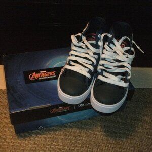 NWT HEELYS Hustle Captain America Marvel Avengers Mech Strike Wheeled Shoes sz 7